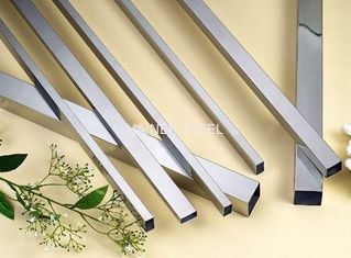 China DIN17007 1.4306 / 1.4301 Square Sanitary Stainless Steel Tubing with BA Surface supplier